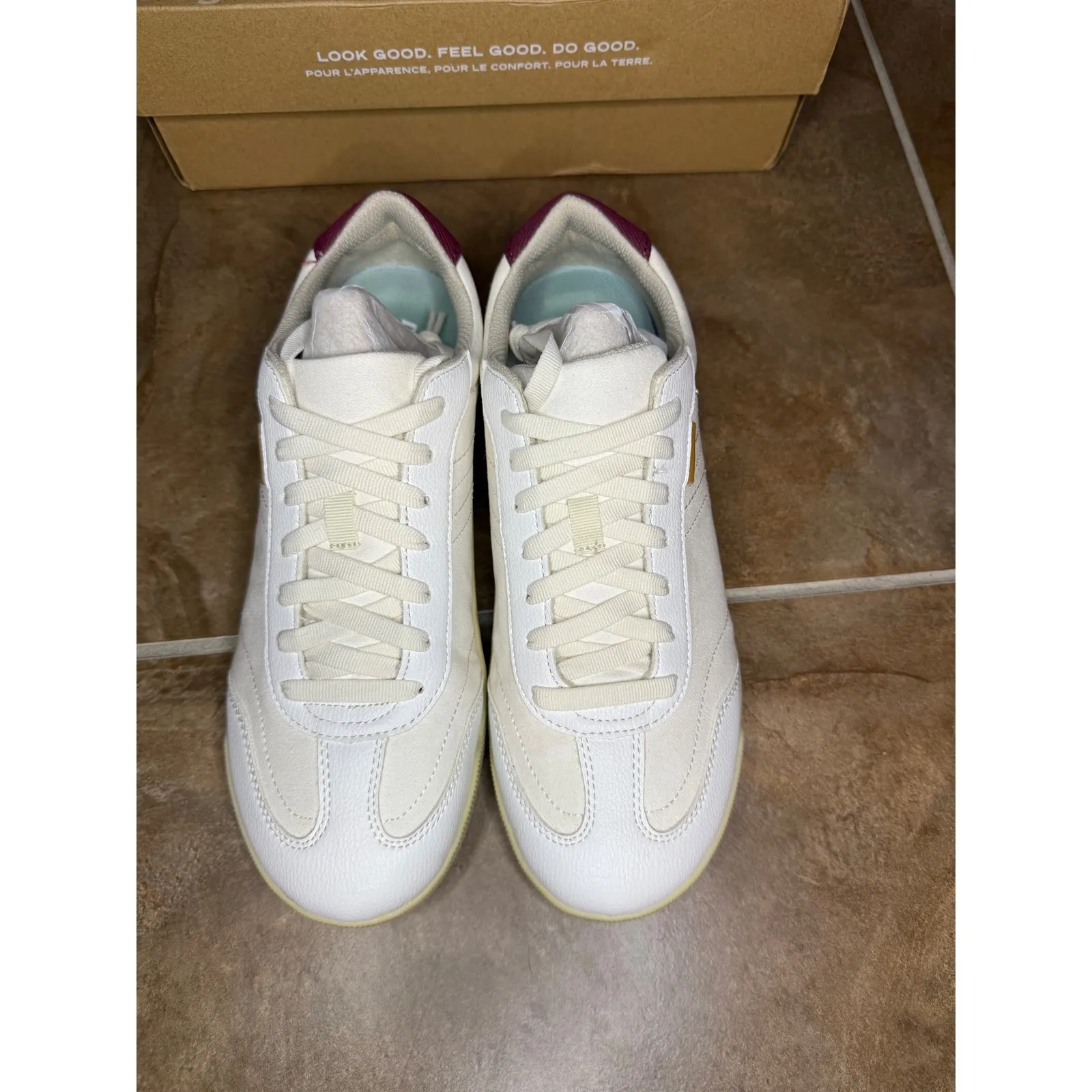 Dr. Scholls Time Off White Sneakers with Burgundy Heel Detail - Women's 10M - Image 4