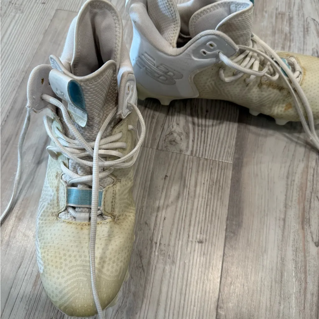 New Balance White cleats - Image 3