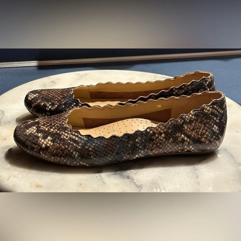 Vaneli Animal Print Brown, Beige & Blue Leather Snakeskin Ballet Flats SZ 7 New - Image 3