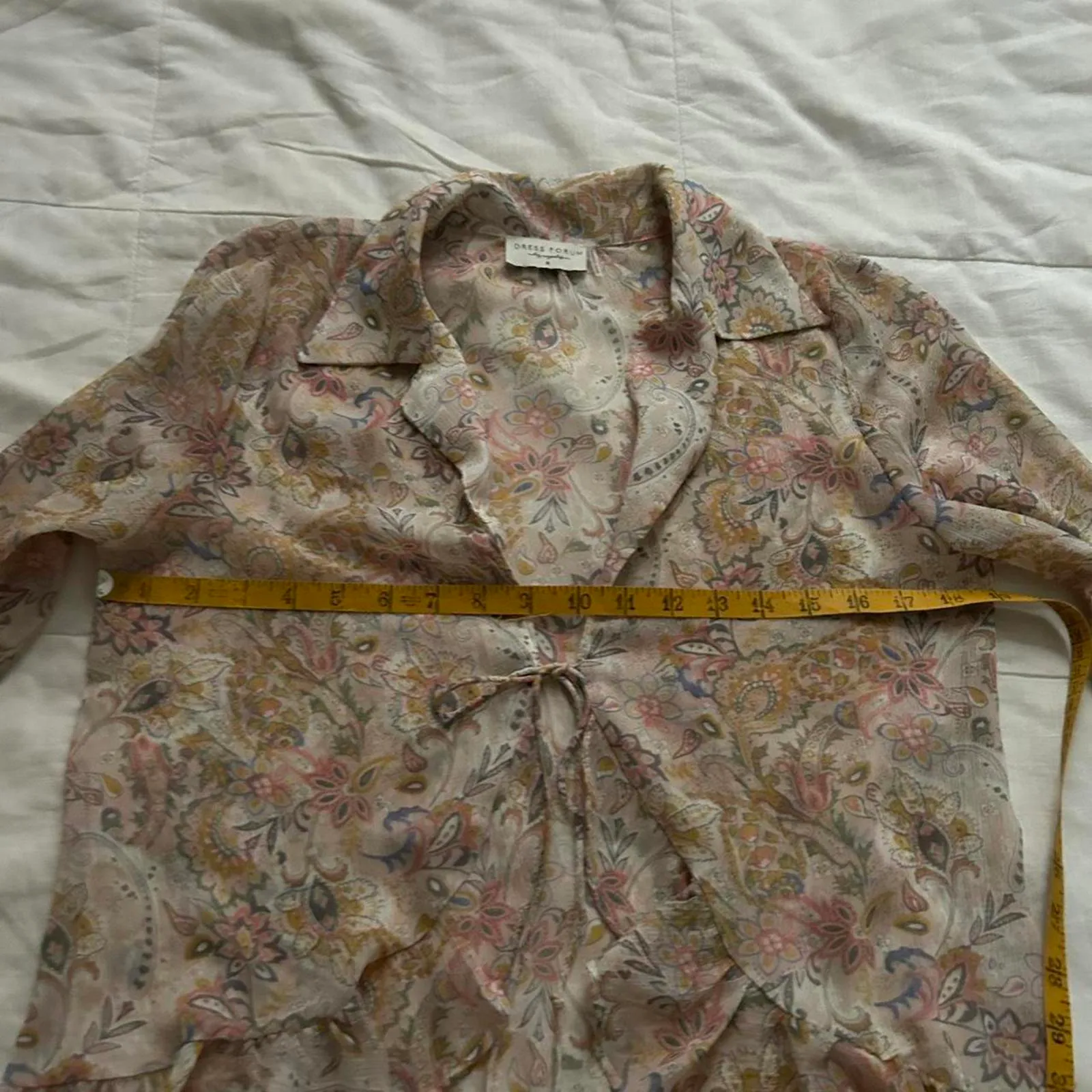 Dress Forum Pink blue sheer floral blouse with ruffles and tie front Size small - Image 7