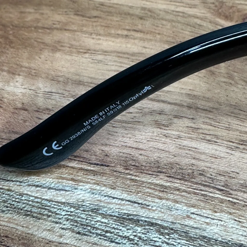 EUC Gucci Silver GG Sunglasses Leather Case Included Cloth & Bag O/S (2938/N/S) - Image 8