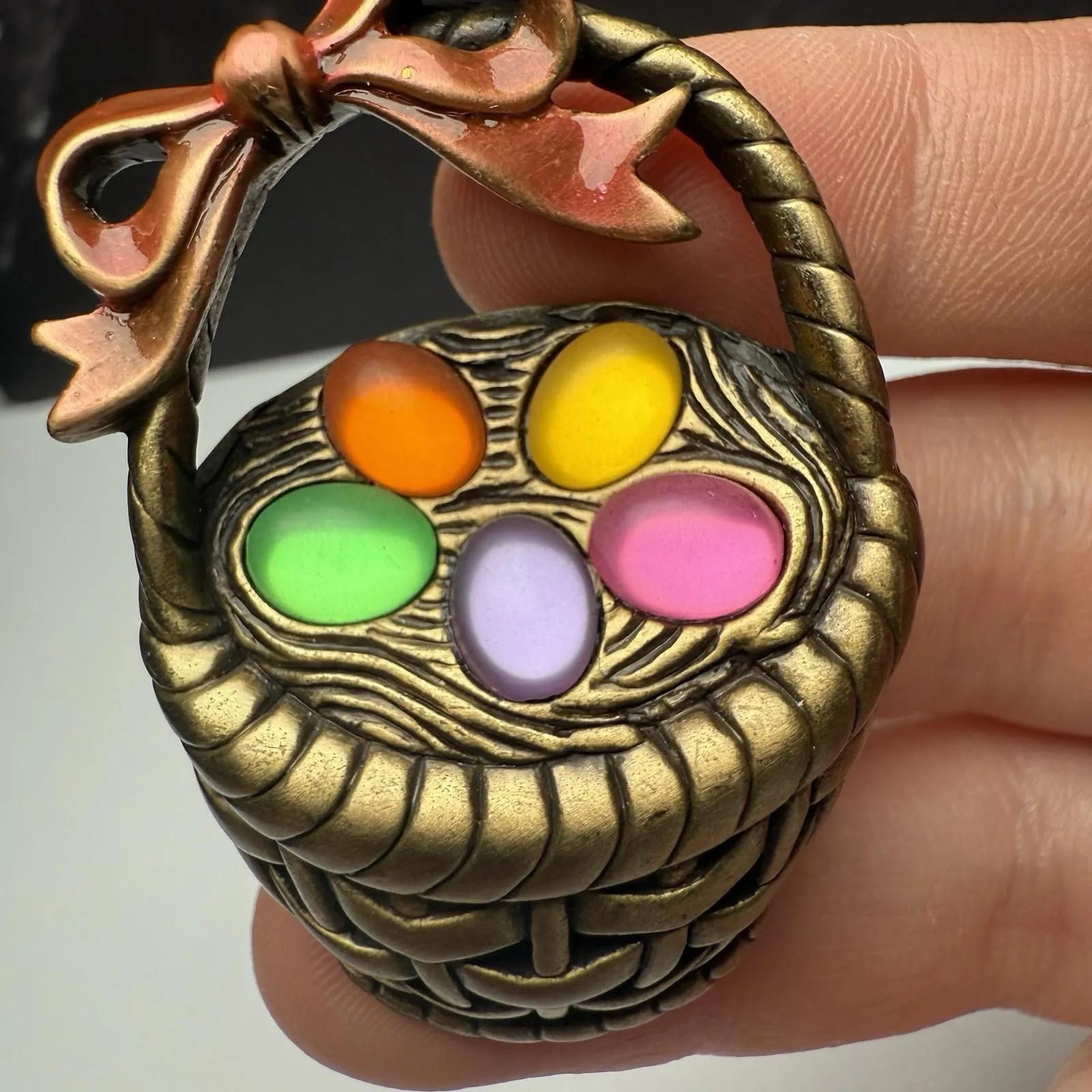 Signed JJ Easter Egg Basket With Bow Brooch Pin Jonette Jewelry Gold - Image 2