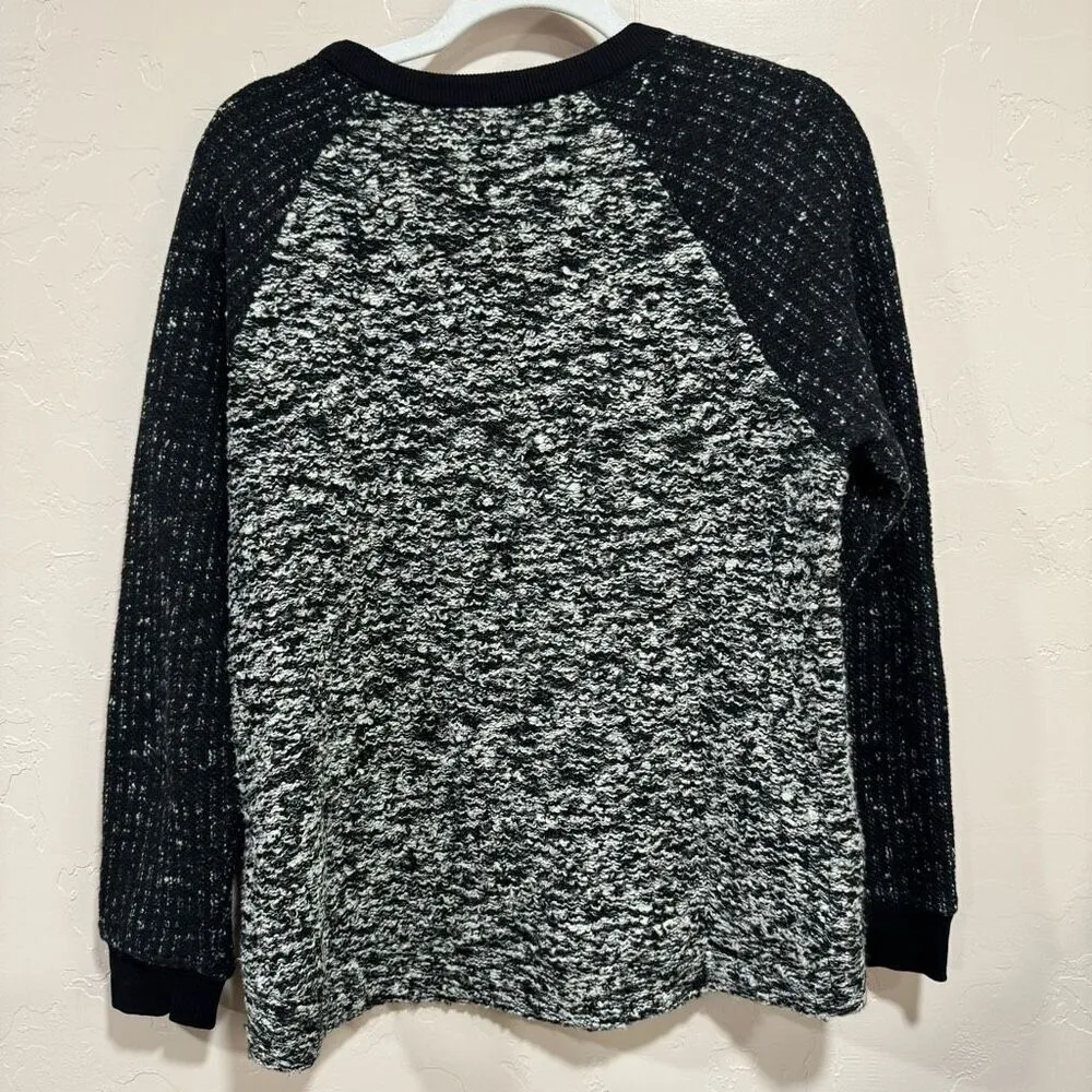 Lou & Grey Women's Size medium Black & White Raglan Sweater Pullover - Image 2