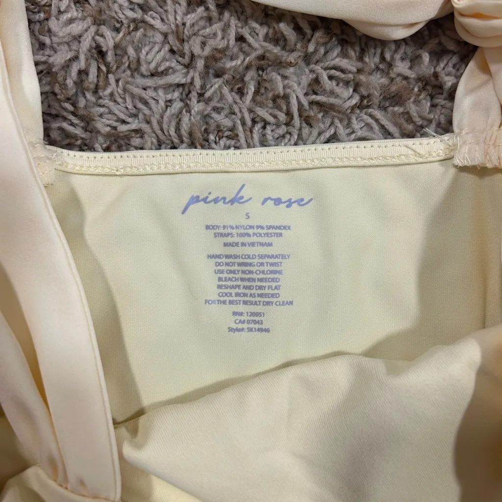 Yellow Free People Bodysuit Size small! - Image 2