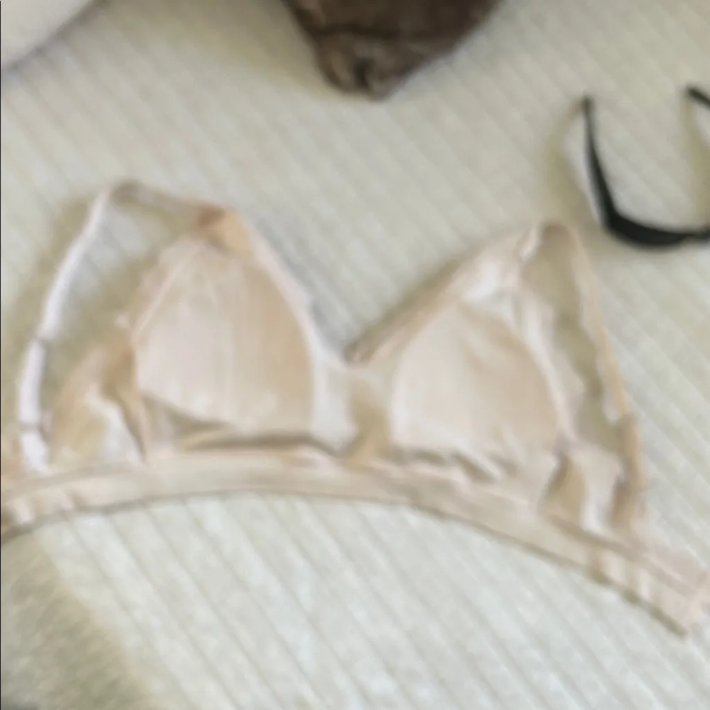 Tahari nude blush padded lace trim, ribbed every day, comfy bra, medium - Image 6