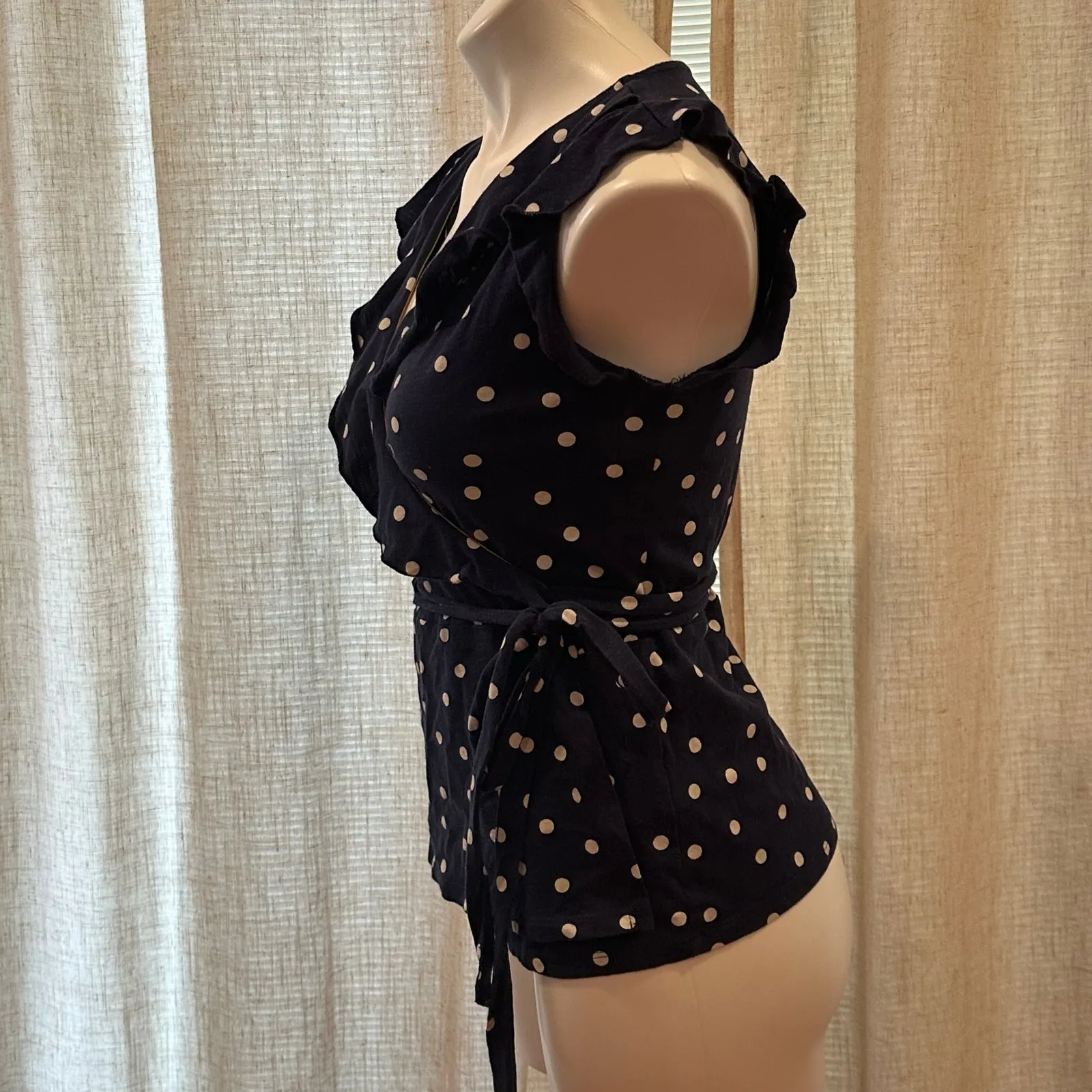 Boden Blue Polka Dot Wrap Blouse sz 6 Women's Boden Top Flutter Sleeve Tee - Image 8