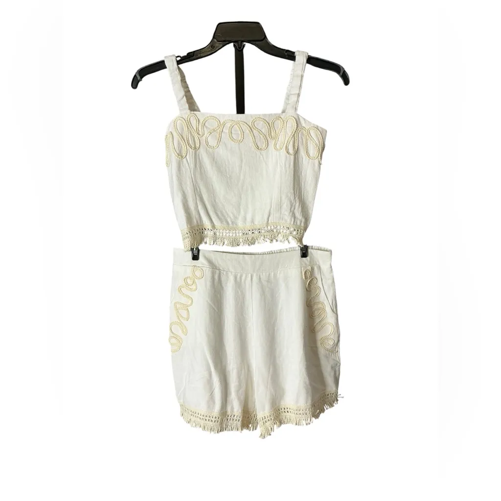 Elegant Cream Jumpsuit with Gold Accents White Size L - Image 4