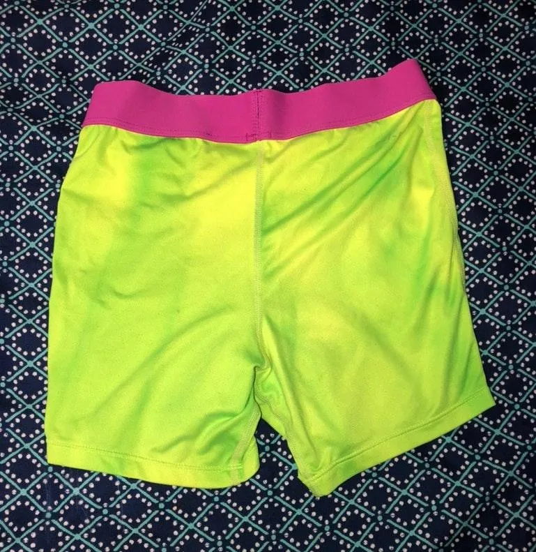 Nike Pros - Image 2