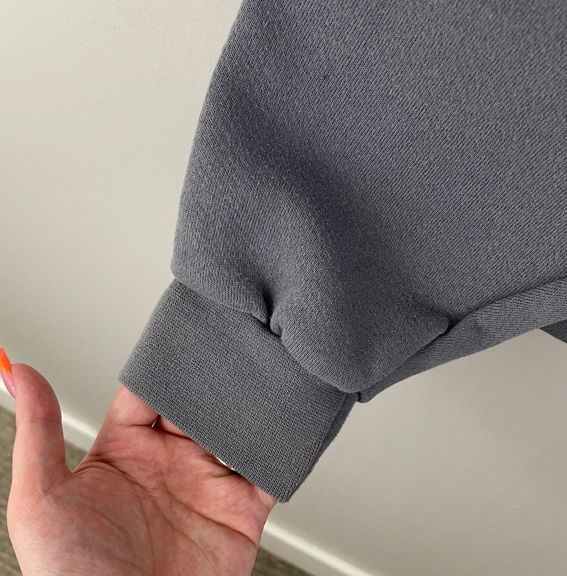 Vintage  Light Grey Donald Duck '34 Graphic Crewneck Pullover Sweatshirt - Image 6