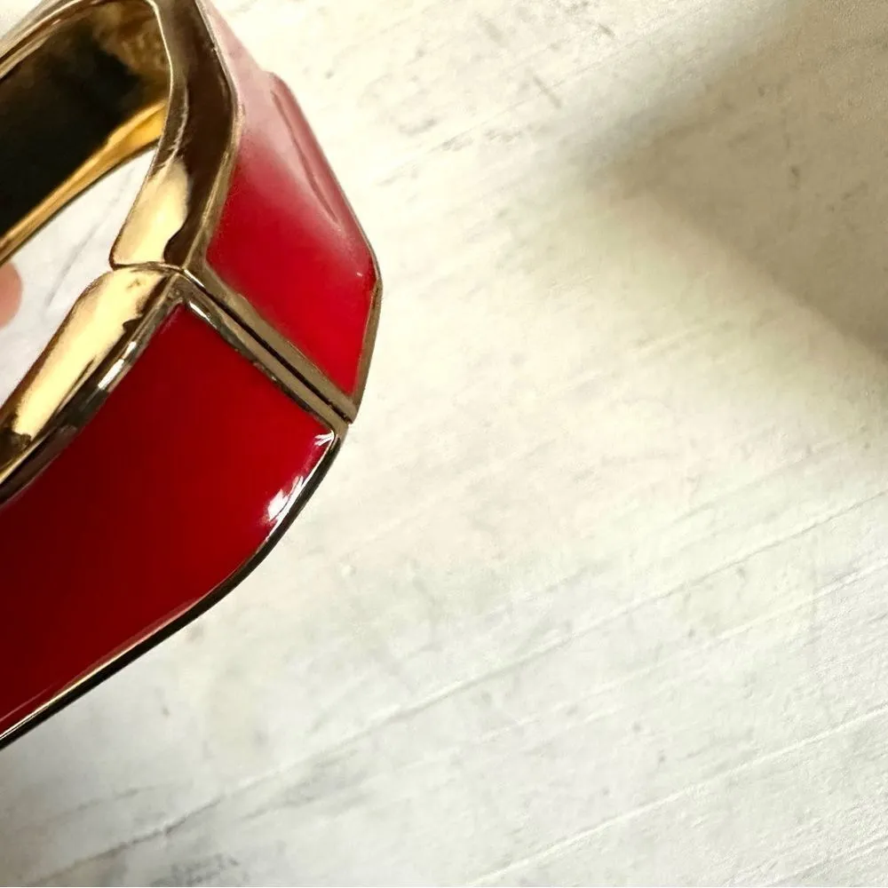 Amrita Singh  red enamel square bracelet - Image 5