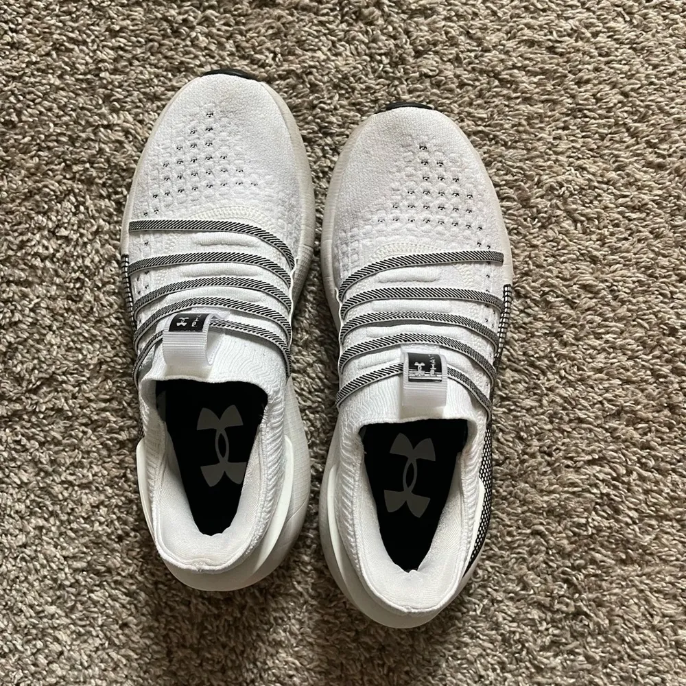 Under Armour UA Phantom HOVR Training Shoe Size 8.5W / 7M - Image 2