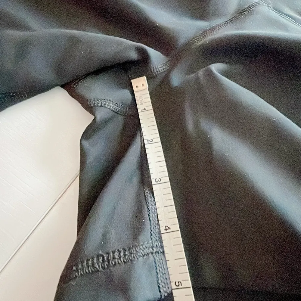 Yogalicious Lux Shorts (2 pack) small - Image 7