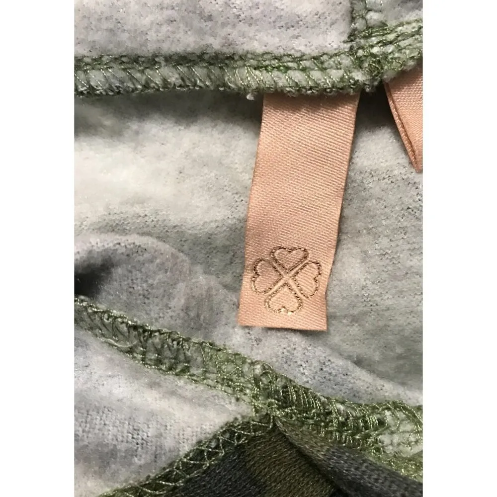 NEW Cropped Green Camo Fleece Hoodie SMALL - Image 8