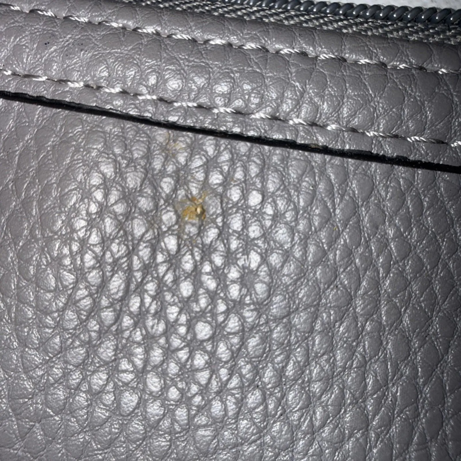 Vintage Guess Y2K Style Gray Faux Leather Wristlet Wallet Mini Convertible Purse - Image 4