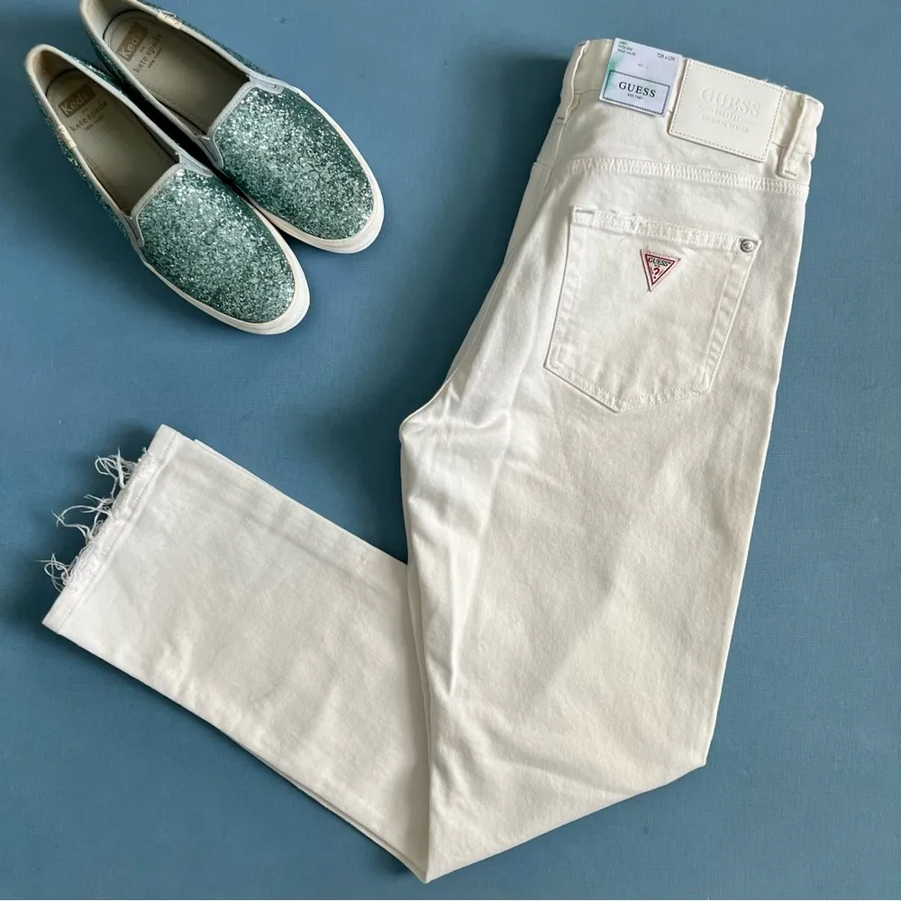 NWT Guess Girly High Rise Straight Leg White Horse Jeans - Image 4