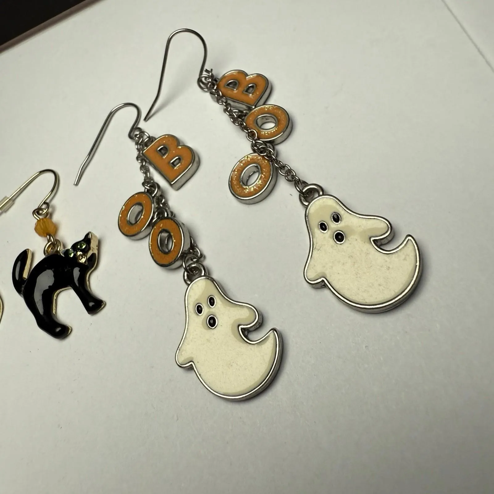 Halloween Enamel Boo Ghost / Black Cat Dangle Drop Pierced Earrings Lot Of 2 - Image 7