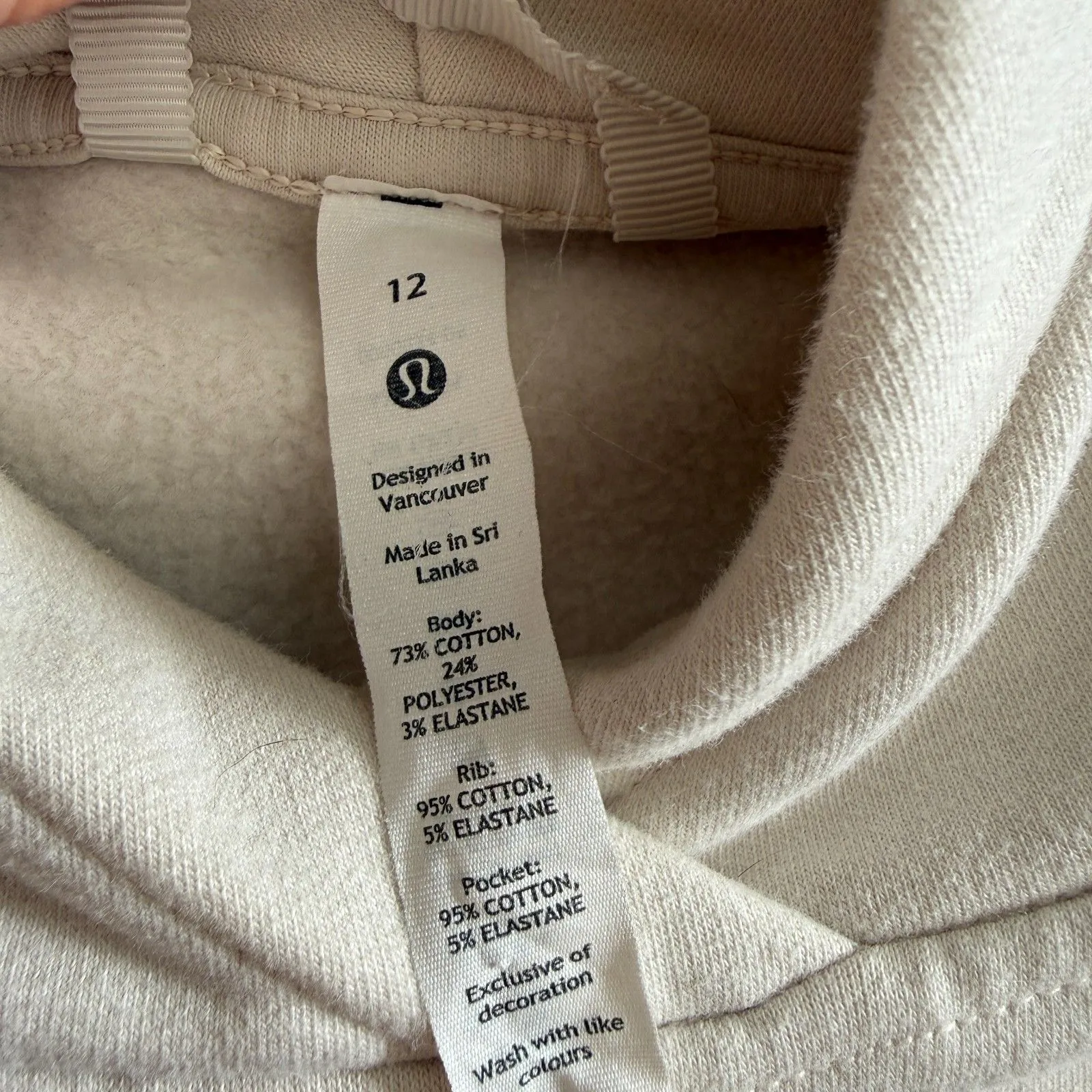 Lululemon Loungeful Hoodie Size 12 - Image 9