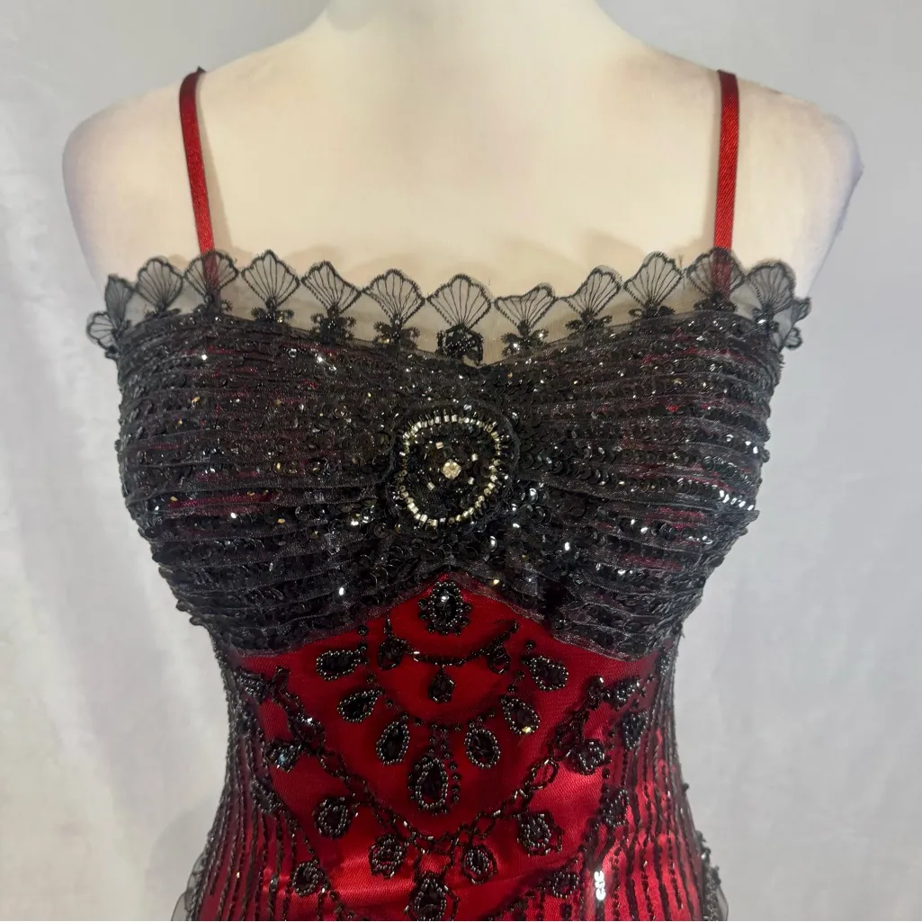 Vintage style stunning burlesque gothic black and red mermaid evening gown small - Image 2