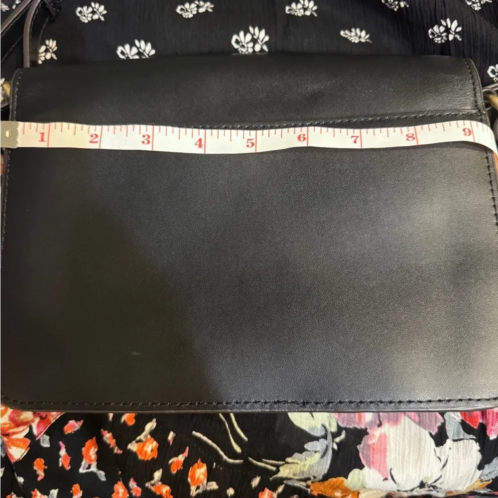 Aimee Kestenberg black leather purse with leopard print trim and stud details - Image 15