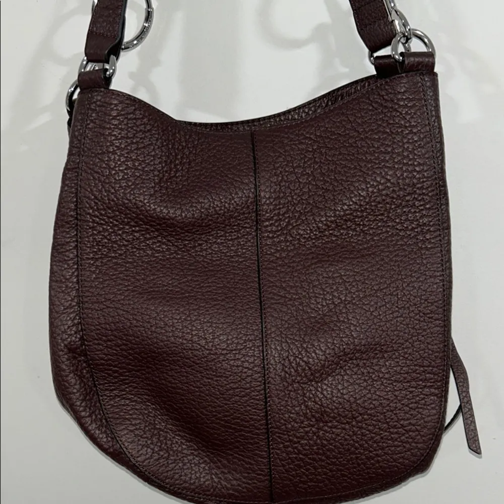 Vince Camuto Crescent Leather Shoulder Bag - Image 6