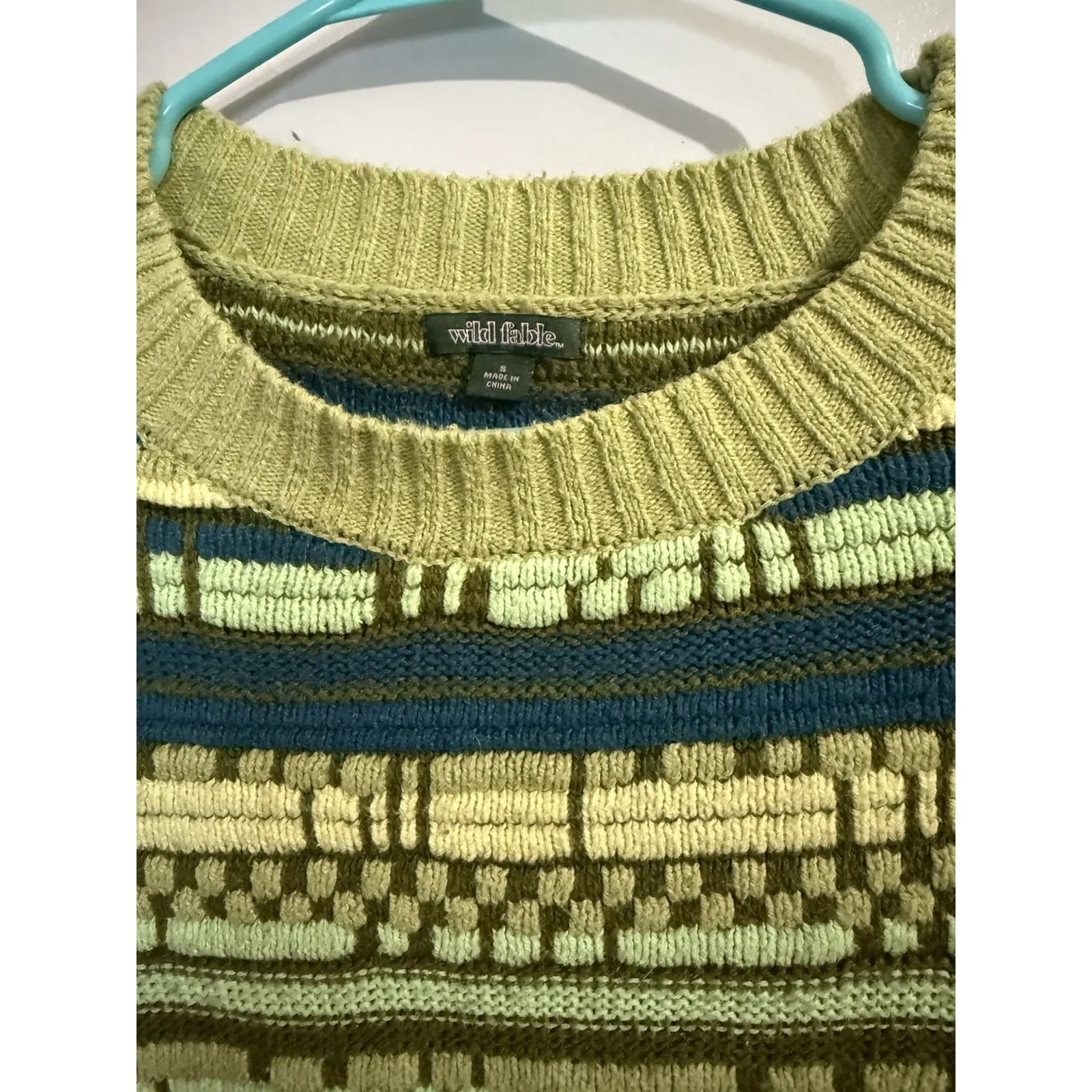 Wild Fable Women's Long Sleeve Stripped Crewneck Textured Sweater S Green - Image 3