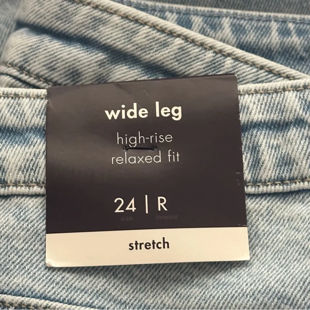 24 wide leg jeans high rise relaxed fit NWT Ava & viv 24r stretch 3xl light wash - Image 6