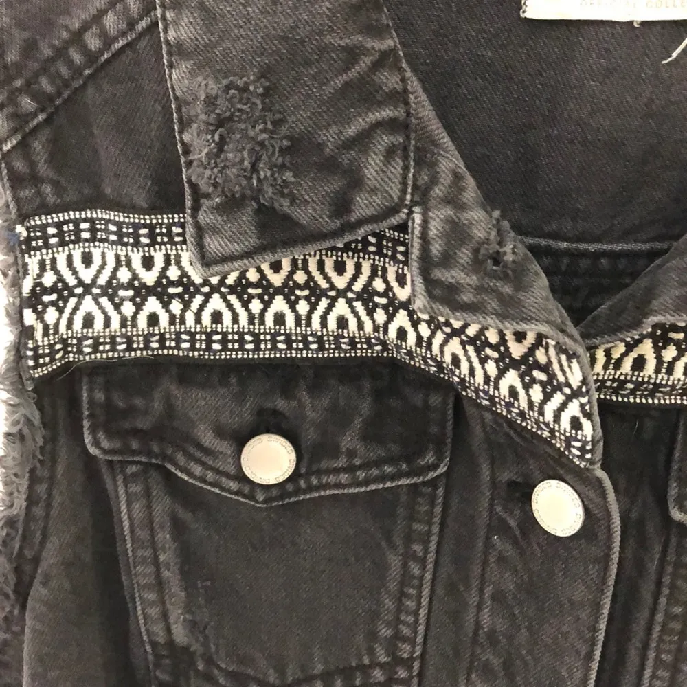 H&M Coachella Collection Festival Denim Vest Small - Image 5