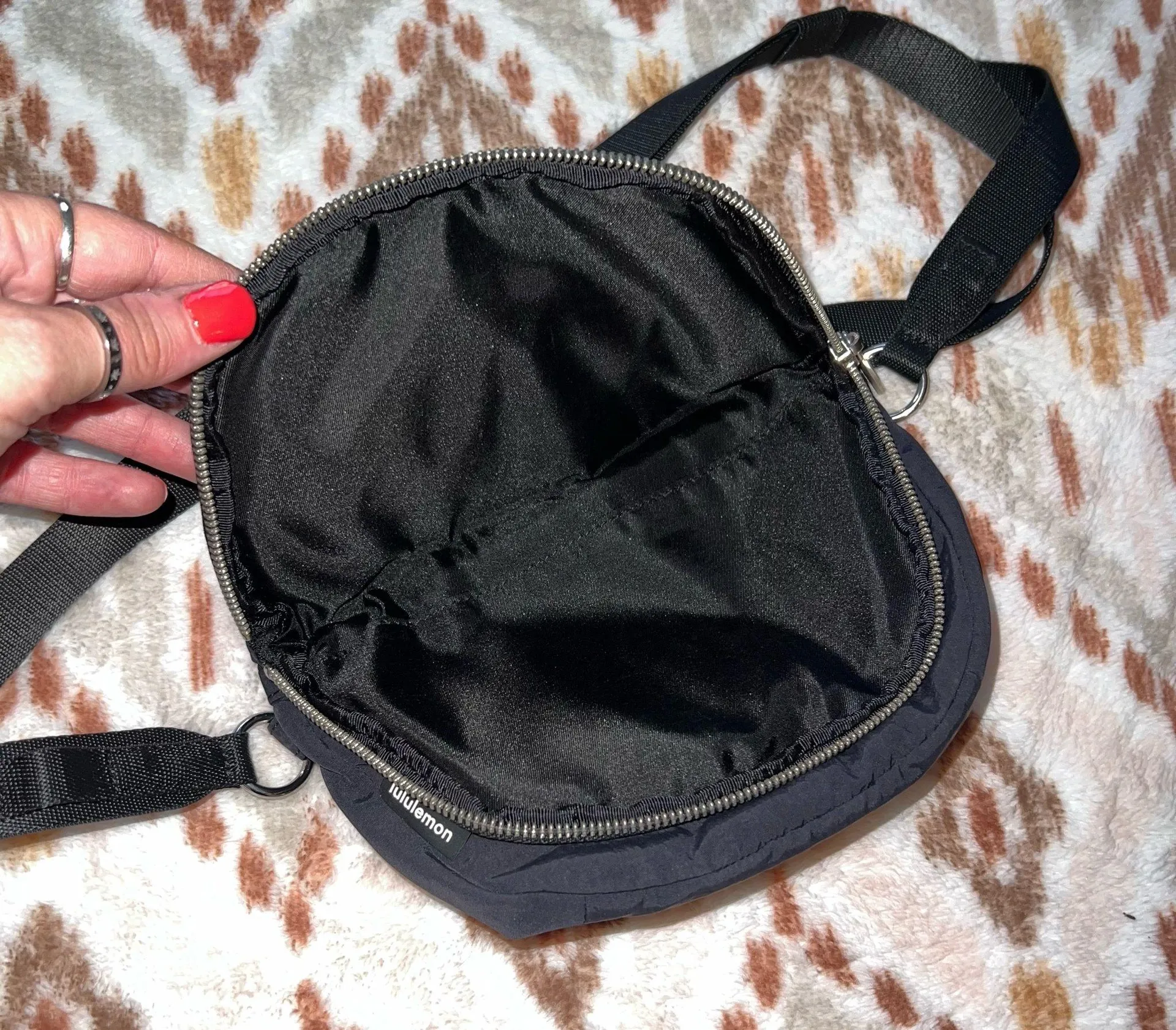 Lululemon Belt Bag - Image 2