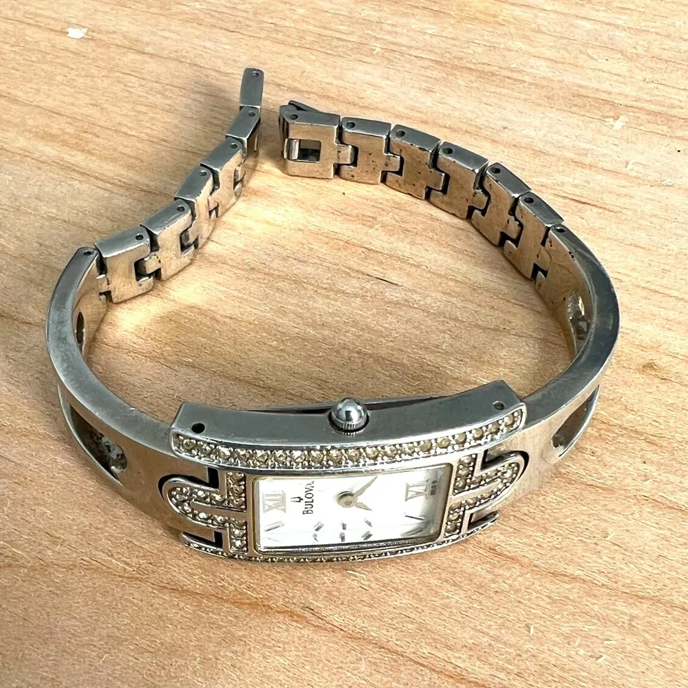 BULOVA Watch Cubic Zirconia Quartz Mother of Pearl Face Stainless A8 Bracelet - Image 3