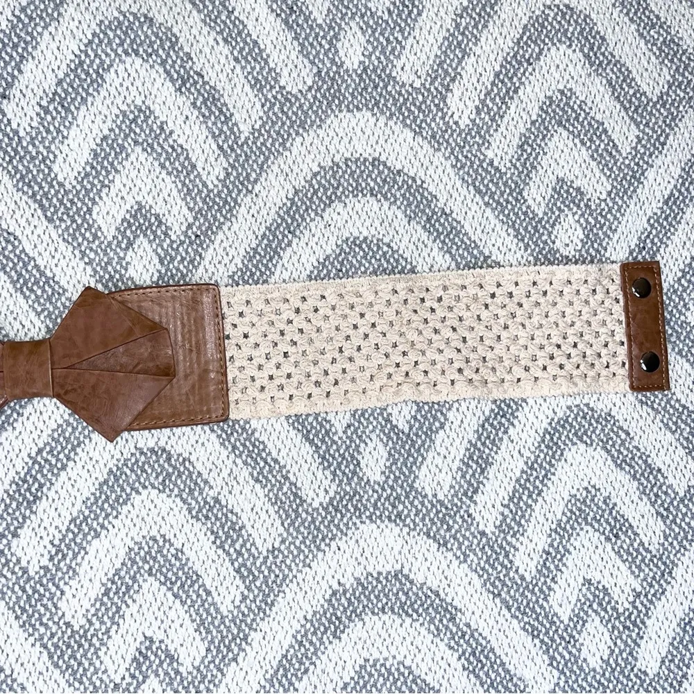 Faux Leather Cognac Brown Cream Crochet Waist Belt Small - Image 4