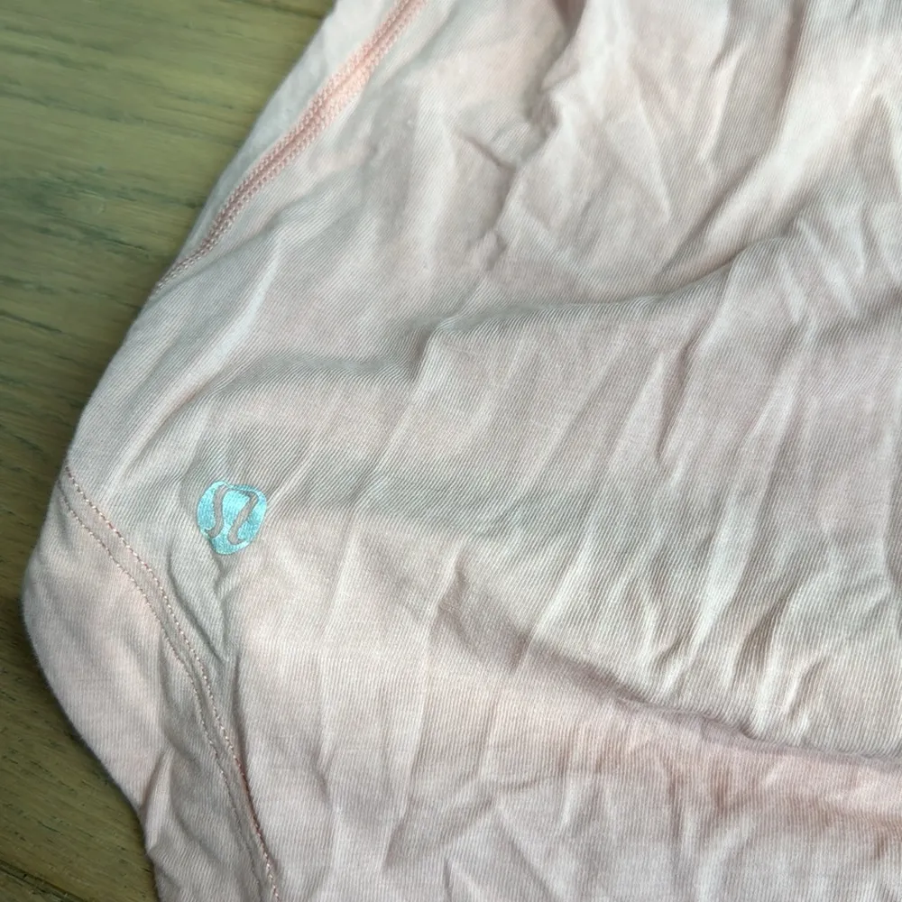 lululemon athletic t shirt size 4 - Image 6