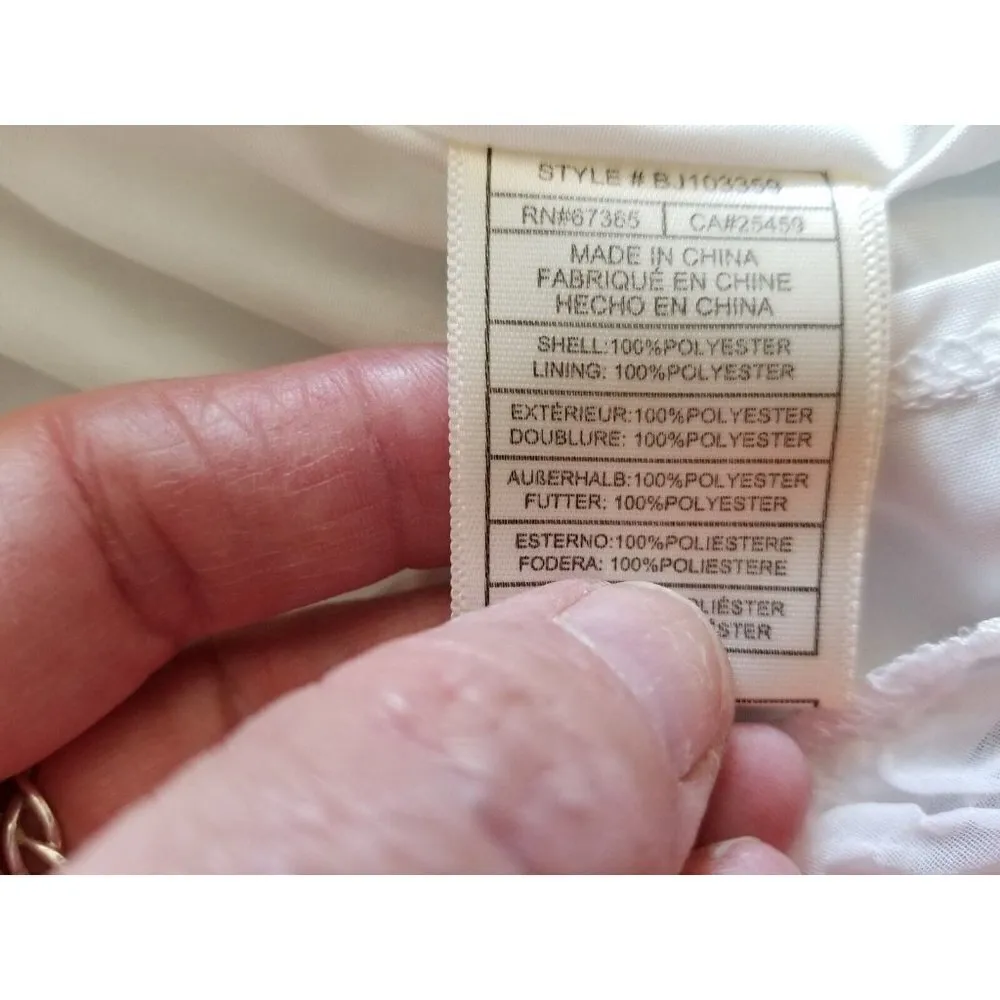 BB Dakota Romper Ivory Swiss Dot Long Sleeve Wrap Top Womens Size Medium - Image 10