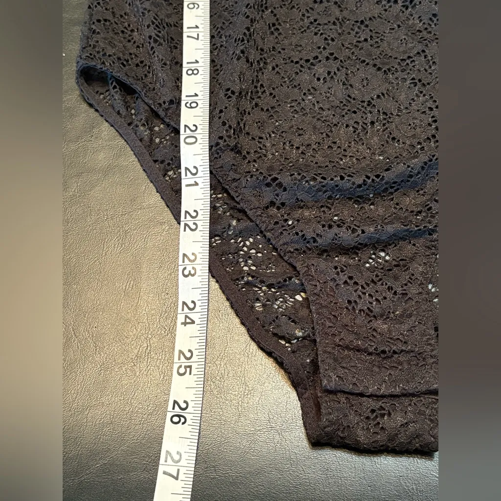 Victoria's Secret Women's Black Lace Bodysuit Top Size M 3/4 Sleeve - Image 10