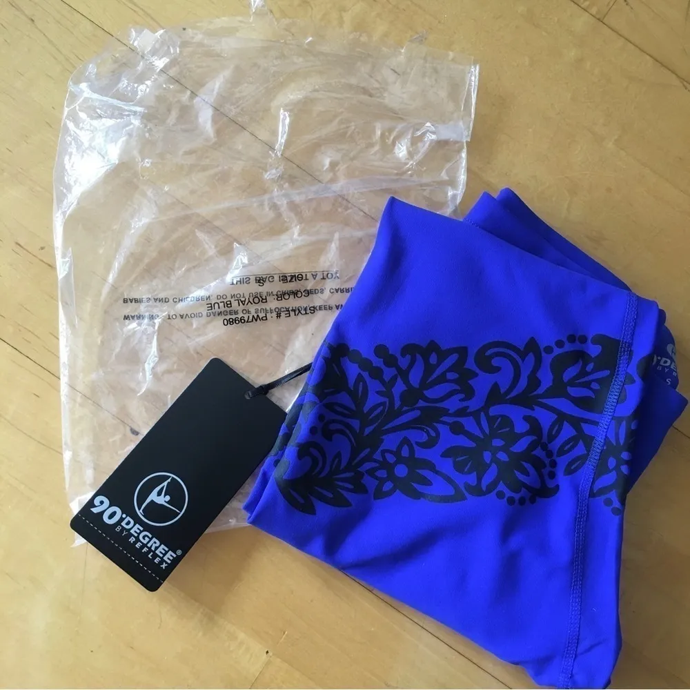 90 Degree by Reflex Floral Rocker Chick Stripe, Low Rise Legging, Blue, Black, S Blue - Image 16