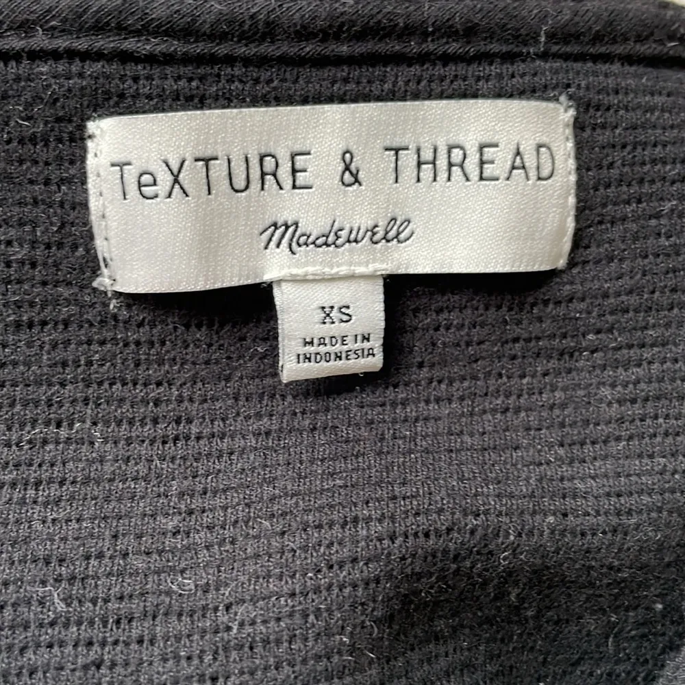 Madewell Texture & Thread Long Sleeve Tie Front Top in Black - Image 3