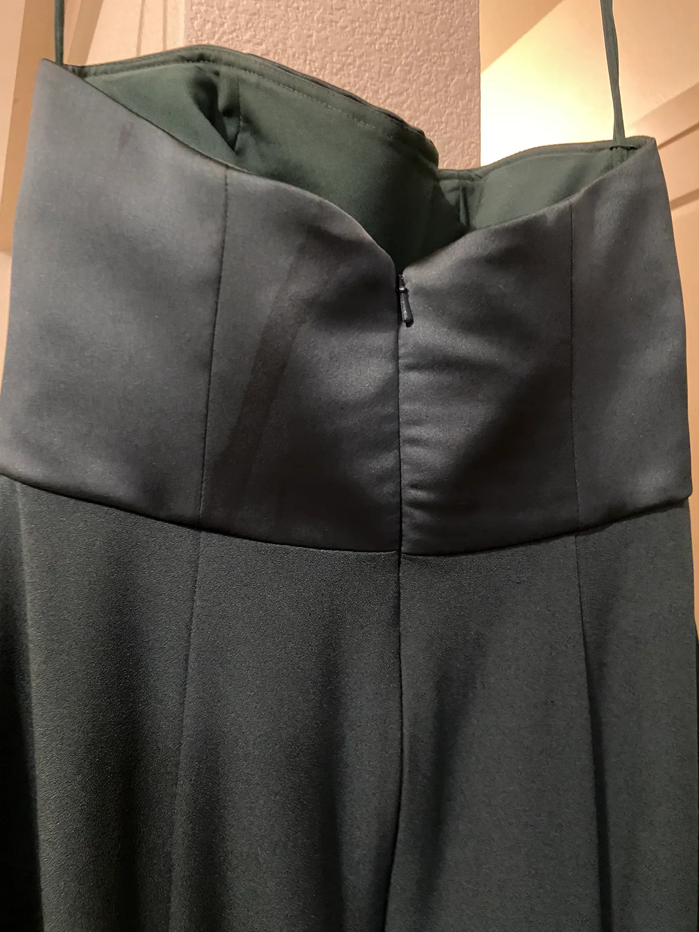 Green Formal Dress Size 2 - Image 6