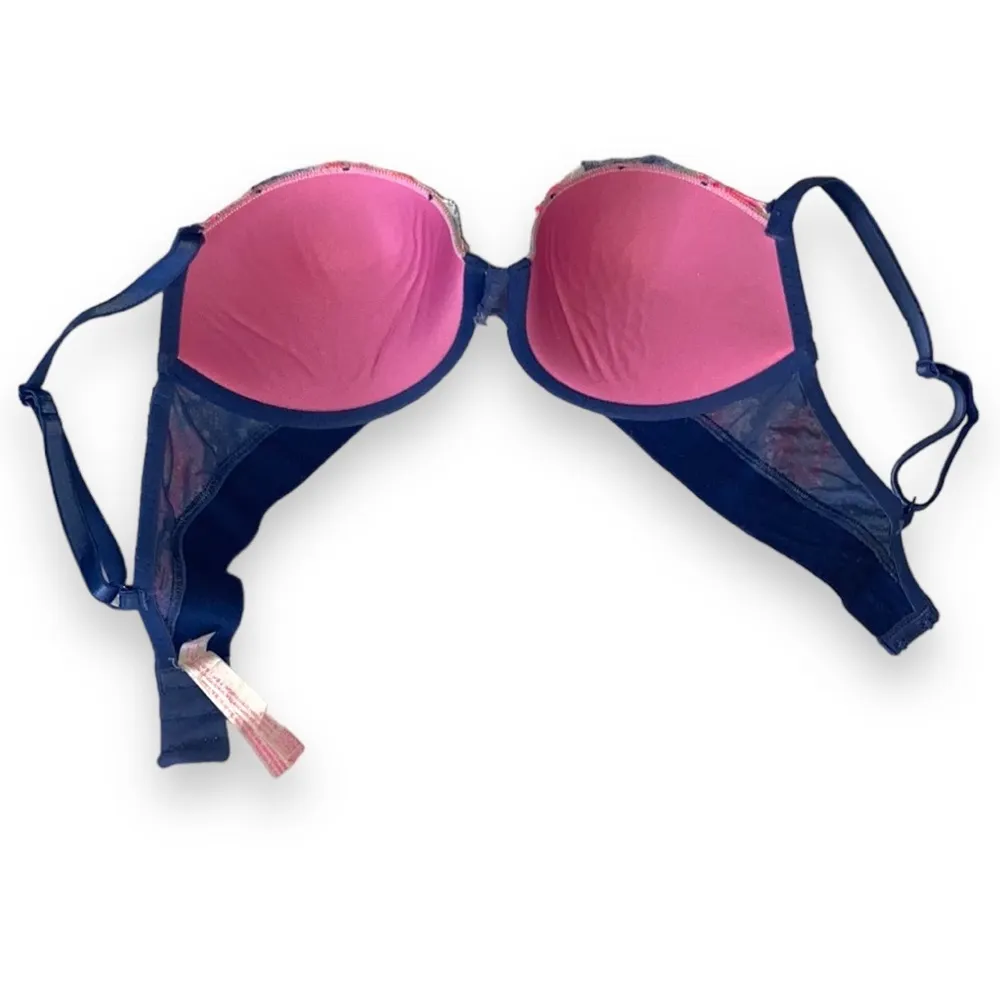 PINK by Victoria Secret 34D Date push-up bra - Image 6