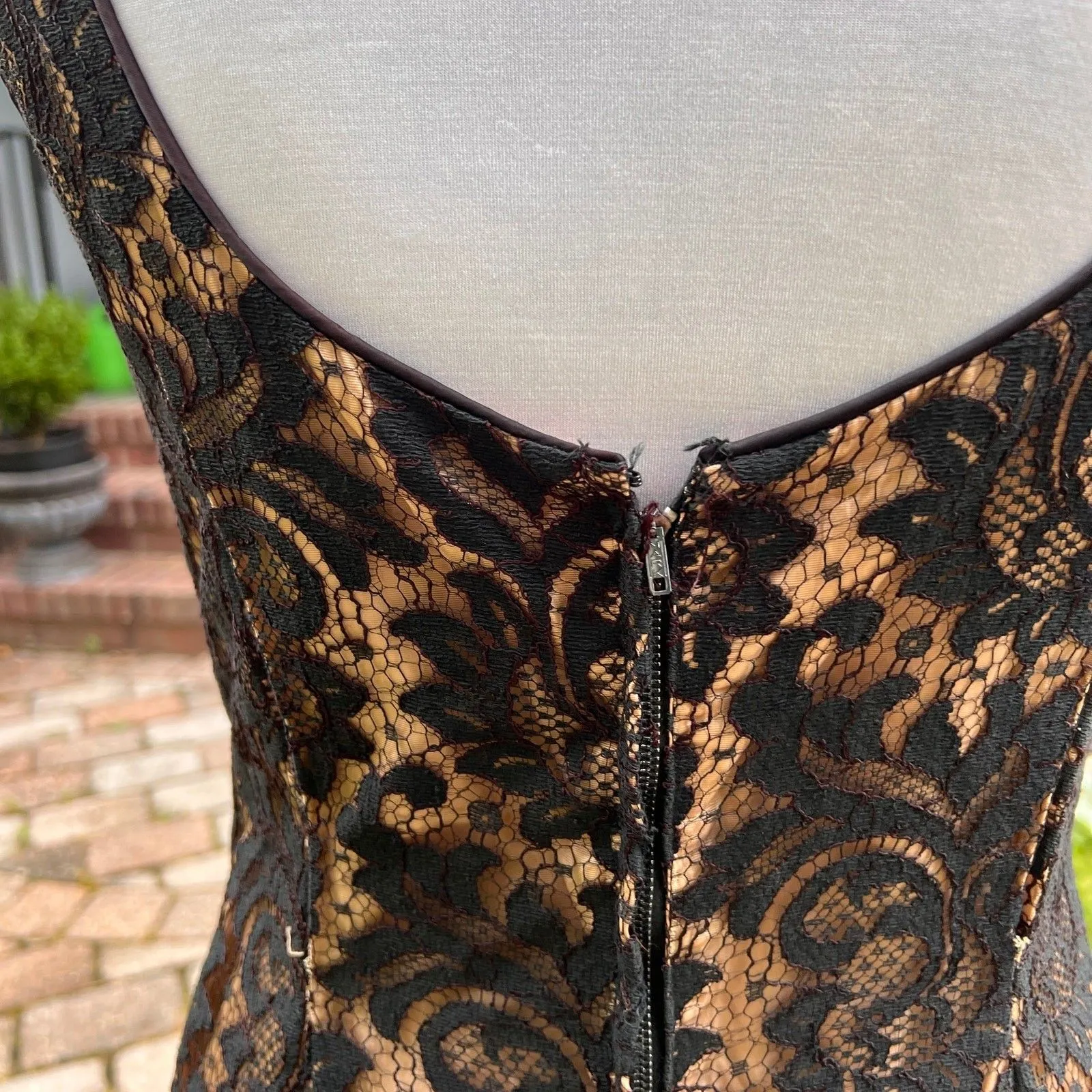 VTG Lee Jordan Black lace illusion dress gown wiggle size 2 XS - Image 5