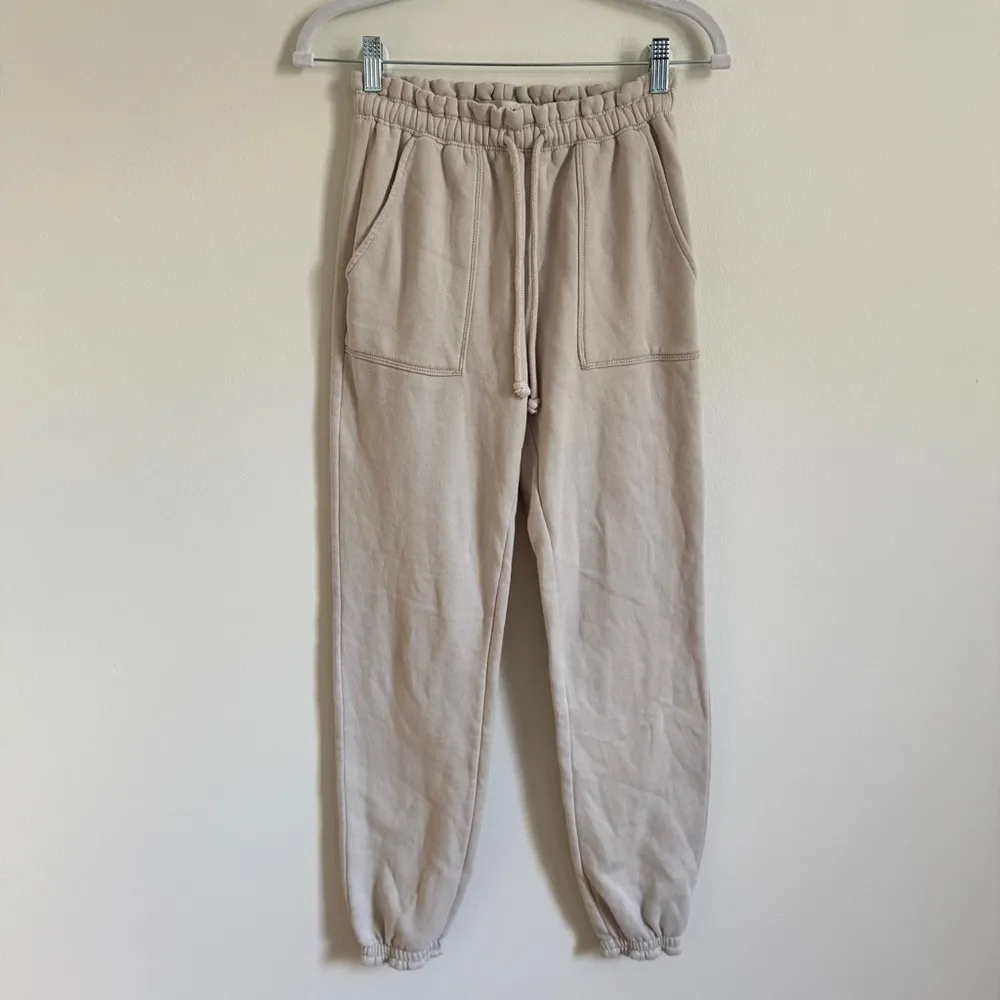 Abercrombie & Fitch Soft A&F Jogger Sweatpant Size XS Cream Beige Neutral - Image 2