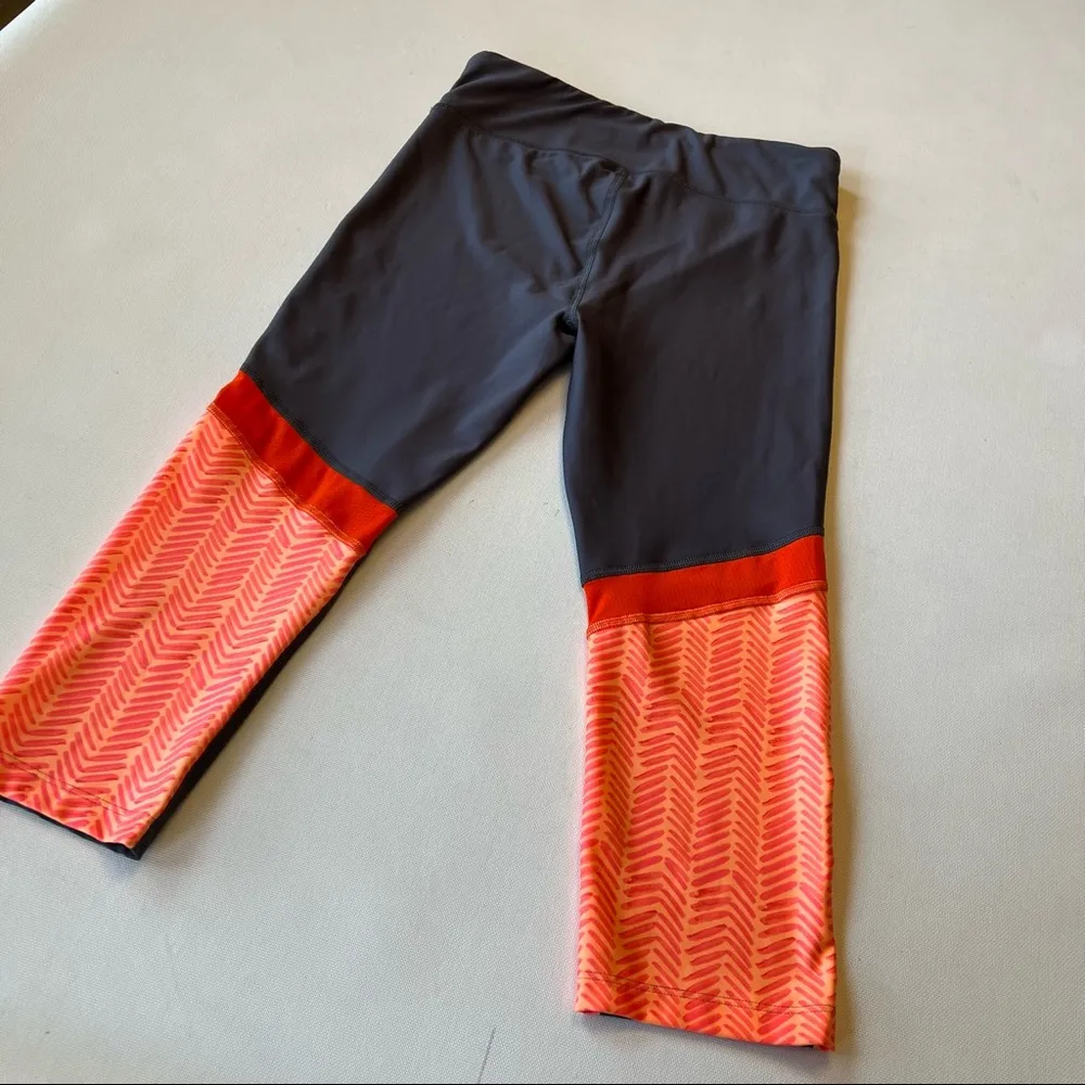 Under Armour Compression Heat Gear Athletic Leggings - Image 8
