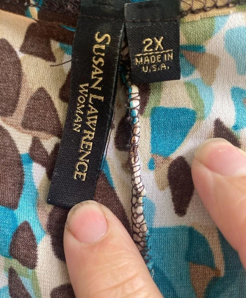 Susan Lawrence tank top 2X
Flattering chocolate brown trim - Image 4