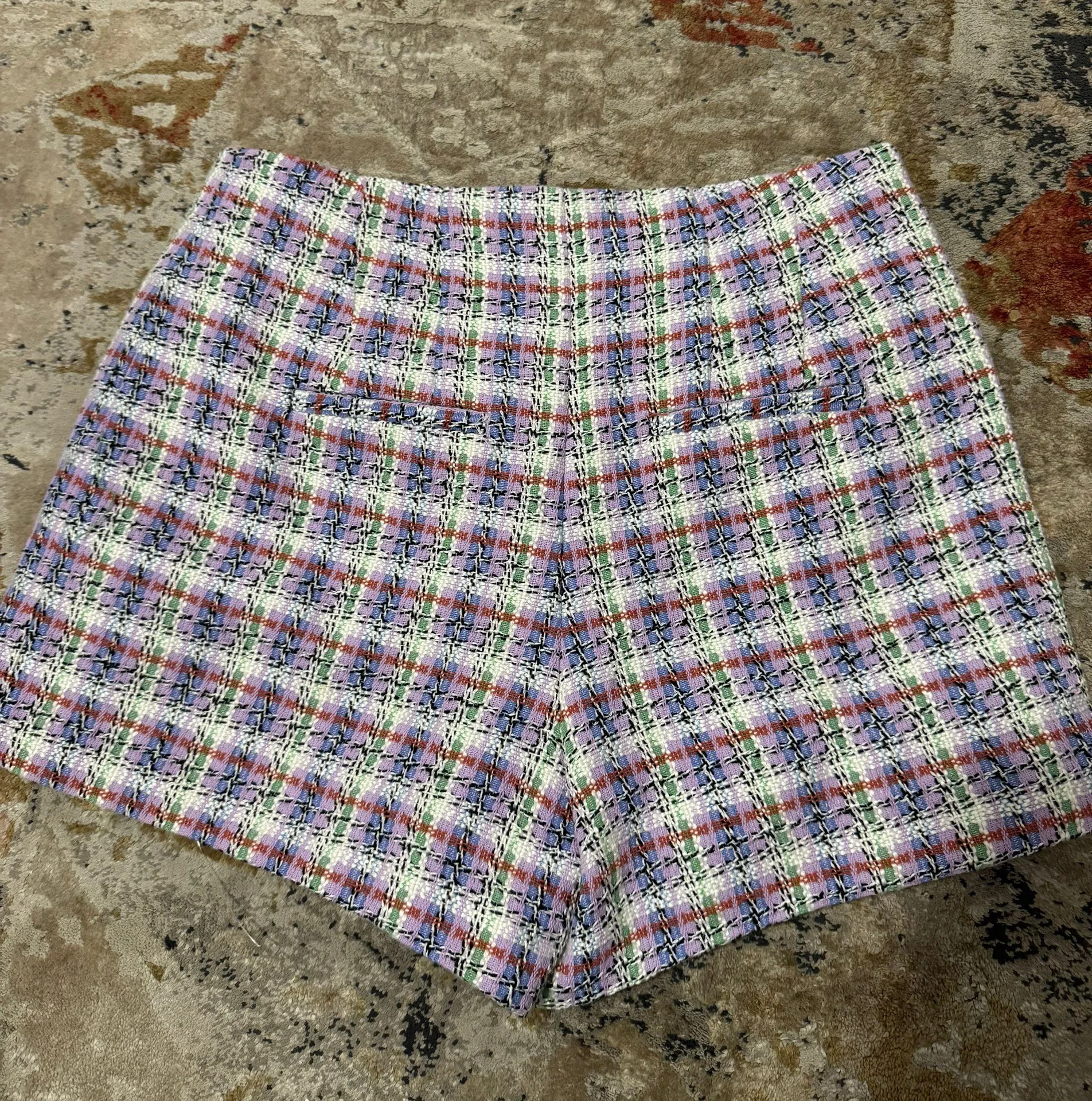 1960 lilac Tweed shorts - Image 2