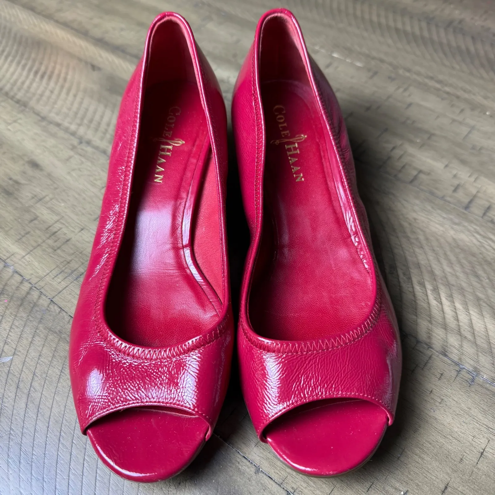 Cole Haan Air Tali Peep Toe Wedge Heels Red Patent Cork Wedge Women Size 6.5 B - Image 2