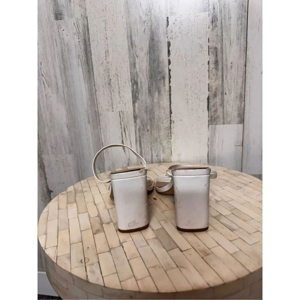 Woman’s white heels size 6.5 White - Image 5