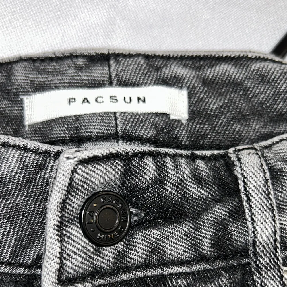 PacSun Black Distressed Ankle Cropped Jeans - Image 3