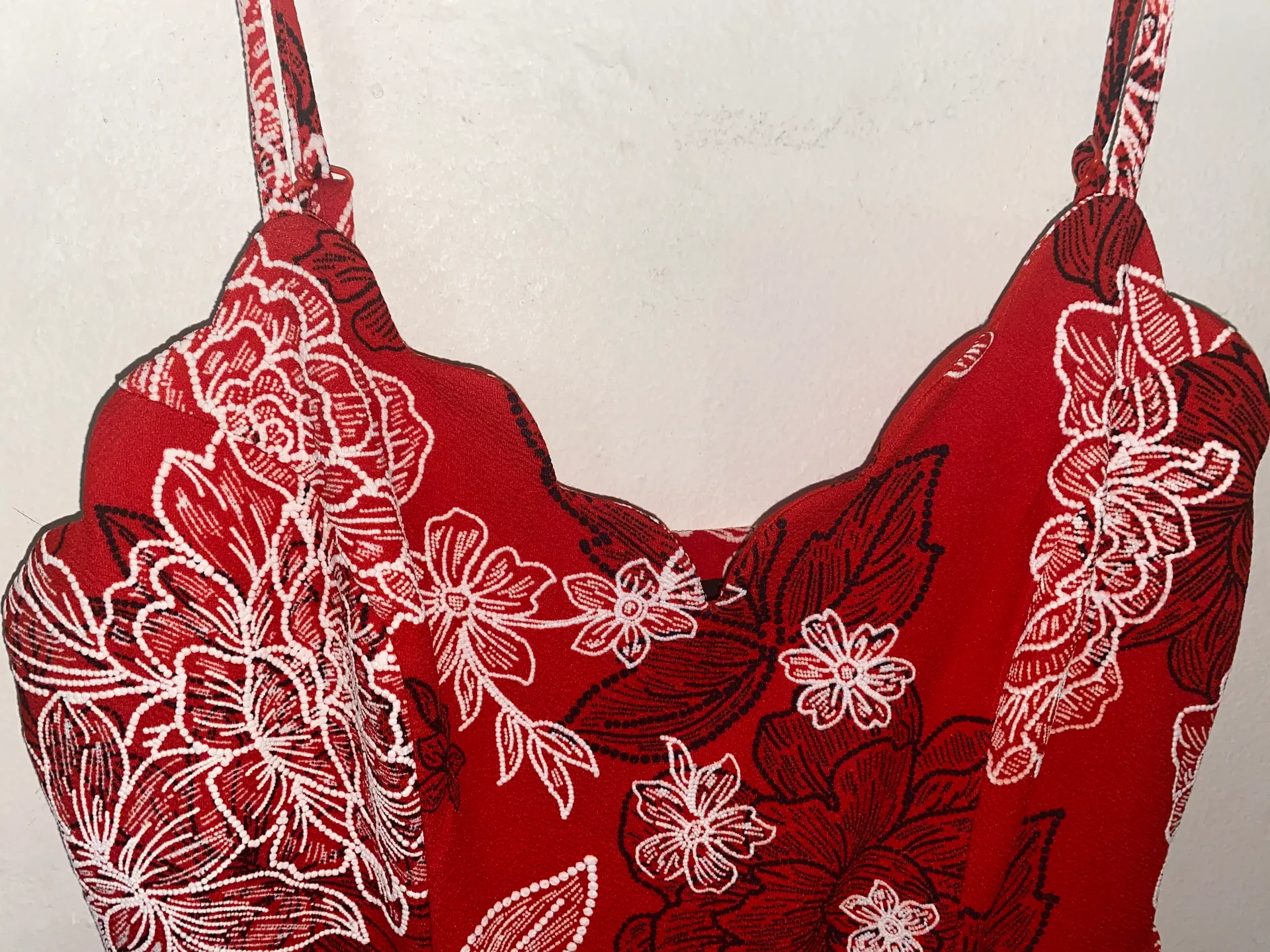 Trixxi Red Floral Dress - Image 4