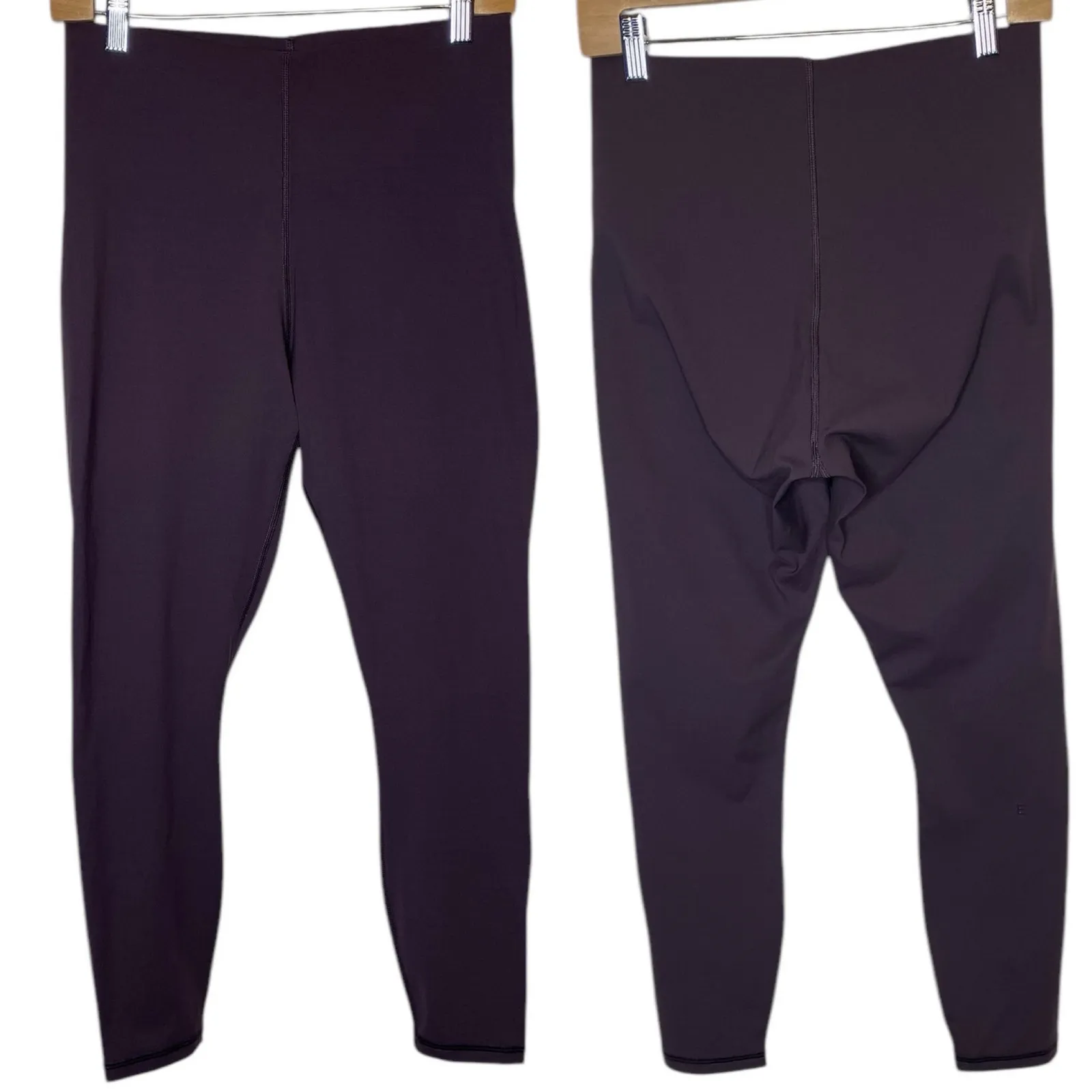 Everlane Perform Athletic Legging - Image 2