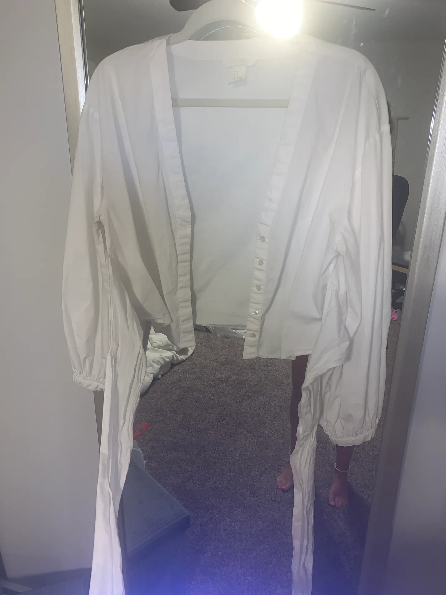 White Button Down Crop - Image 4