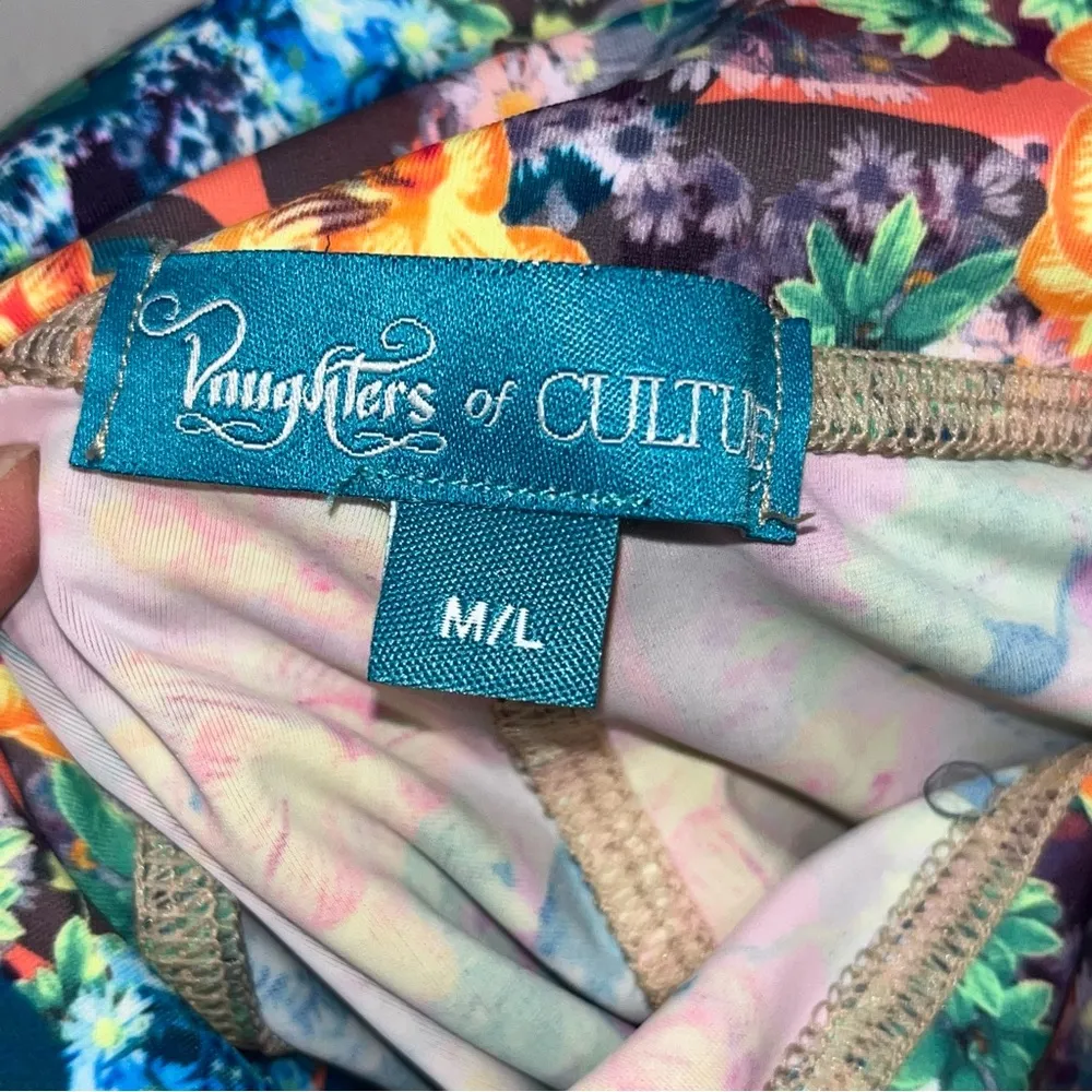 Daughters of Culture Chakra Lilly Divine Leggings Size undefined - Image 6