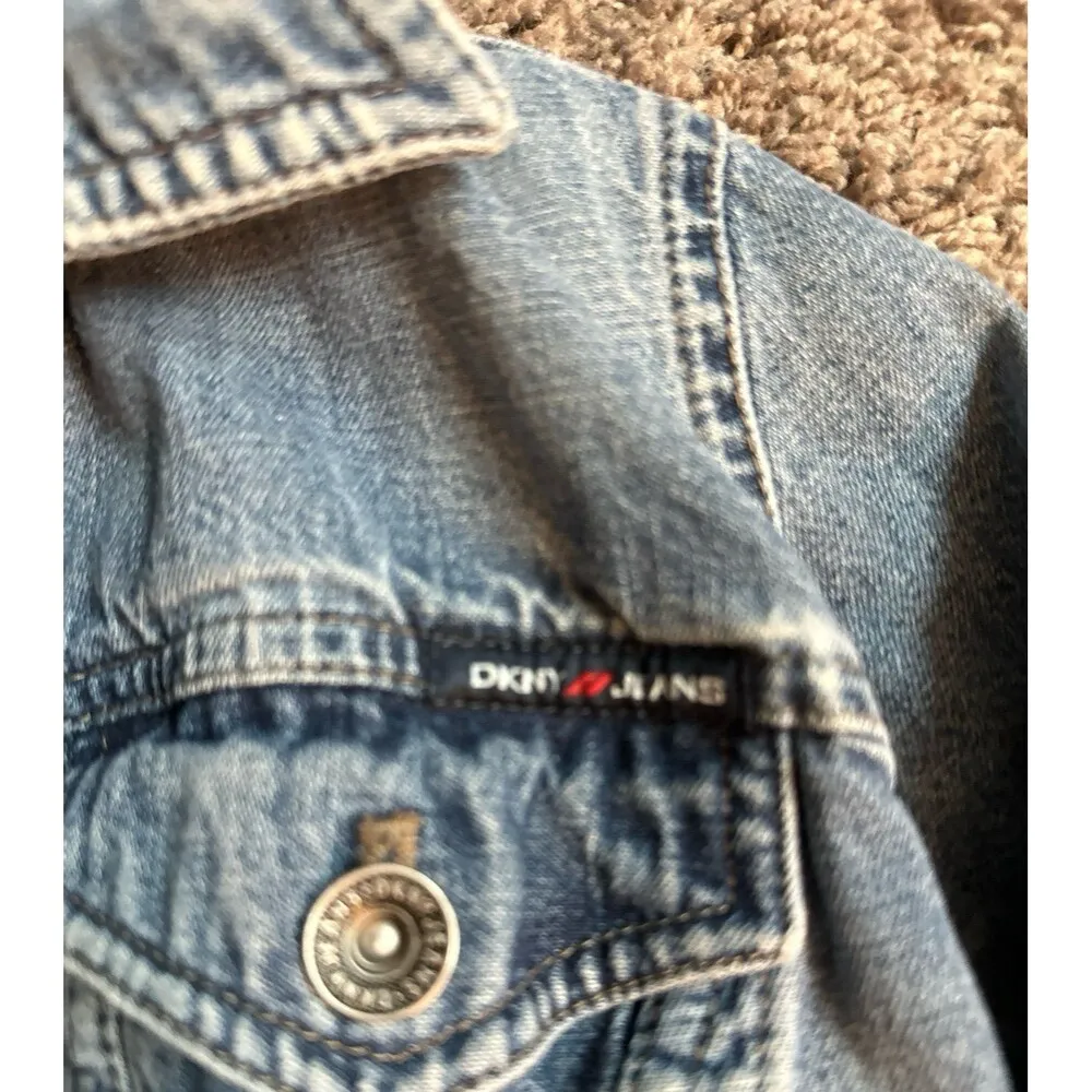 DKNY vintage y2k Jean Jacket - Image 3